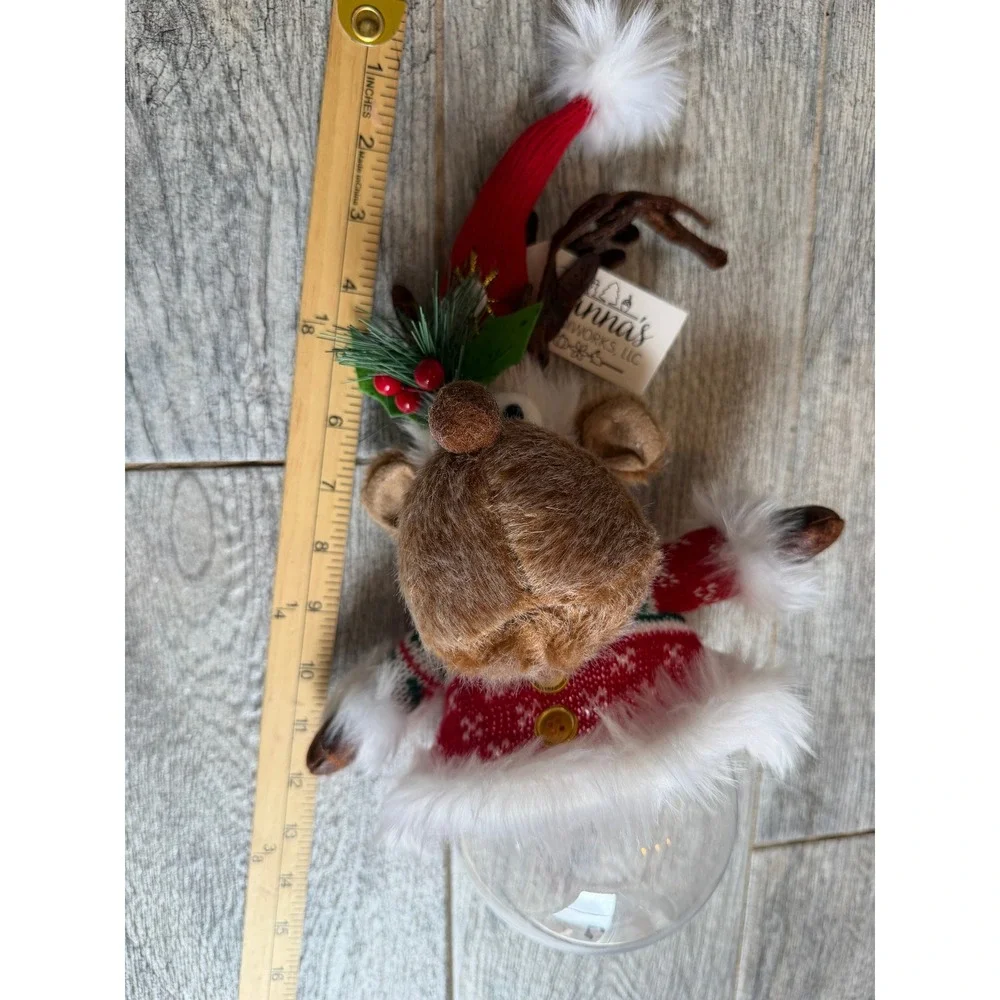 Plush Reindeer Gift‎ Box Festive Novelty Christmas Decor Knit Stuffed Animal